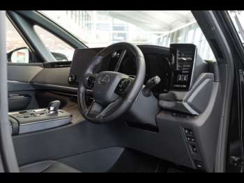 Used Lexus LM 2025 for sale - 74806062: Photo