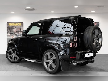 Used Land Rover Defender 2022 for sale - 79435812: Photo