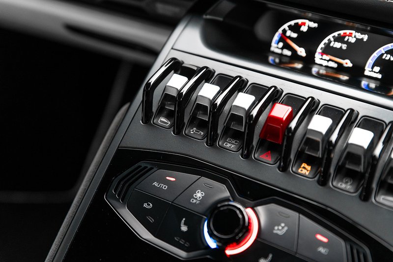 Used Lamborghini Huracan 2014 for sale - 77328692: Photo 19