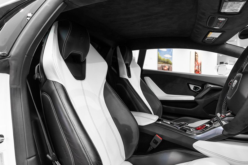 Used Lamborghini Huracan 2014 for sale - 77328692: Photo 4