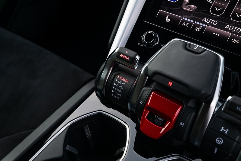 Used Lamborghini Urus 2019 for sale - 78040269: Photo 11