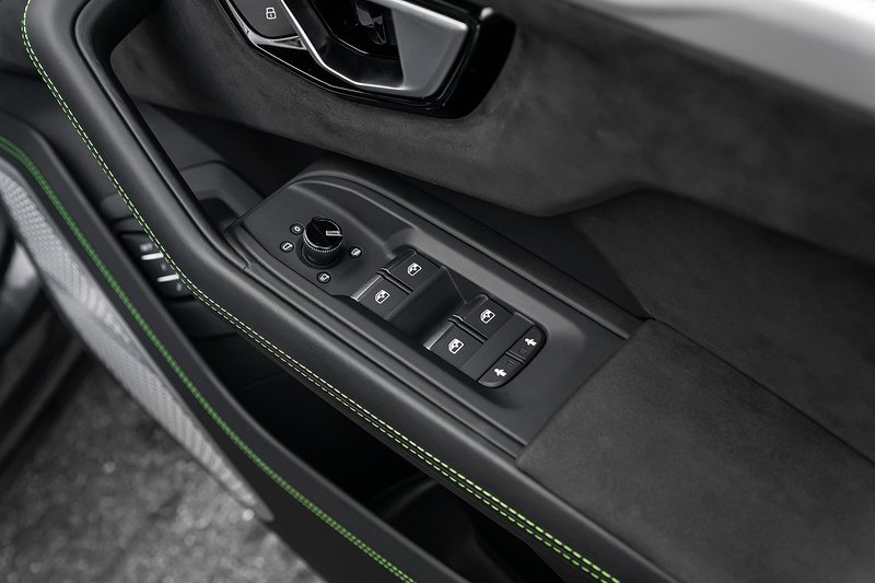 Used Lamborghini Urus 2019 for sale - 78040269: Photo 19