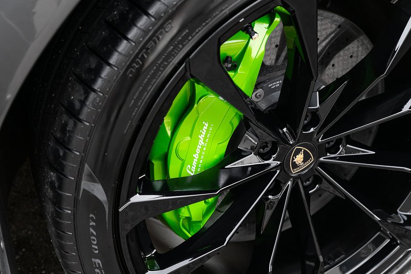 Used Lamborghini Urus 2019 for sale - 78040269: Photo 25