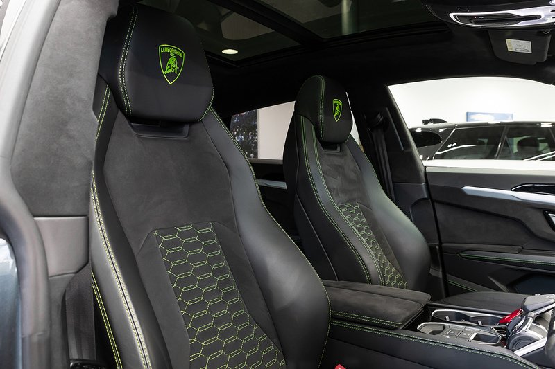 Used Lamborghini Urus 2019 for sale - 78040269: Photo 4