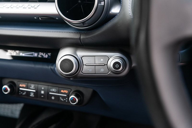 Used Ferrari 812 Superfast for sale - 77655795: Photo 12