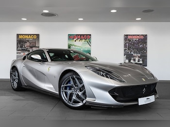 Used Ferrari 812 Superfast 2018 for sale - 77655795: Photo