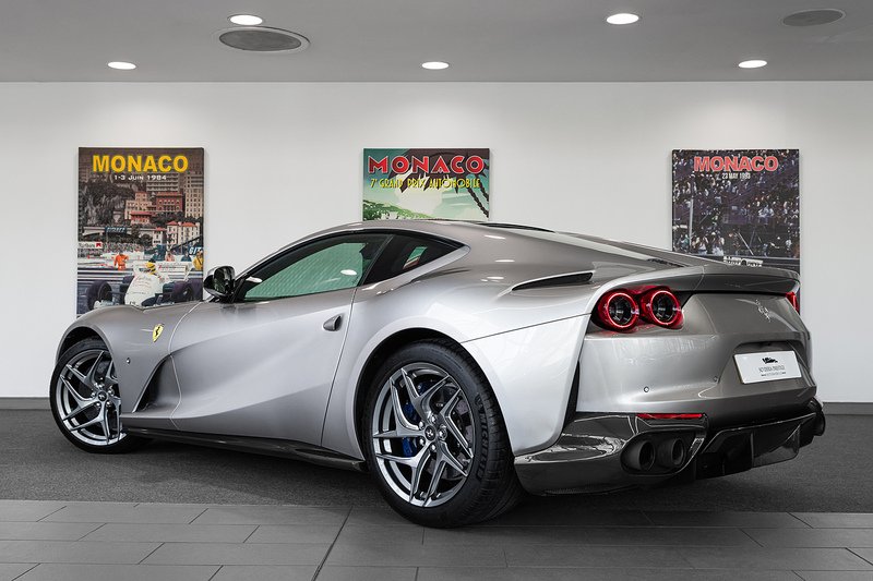 Used Ferrari 812 Superfast for sale - 77655795: Photo 2