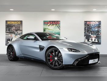 Aston Martin - Vantage