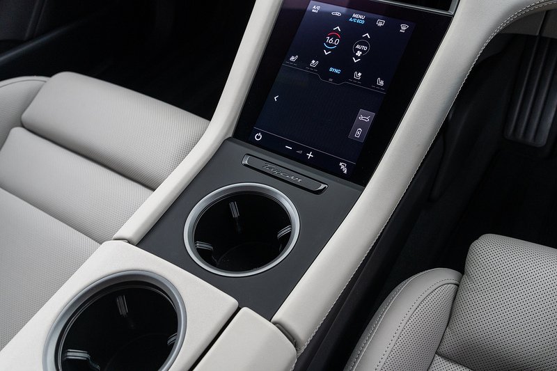 Used Porsche Taycan 2023 for sale - 76341095: Photo 11