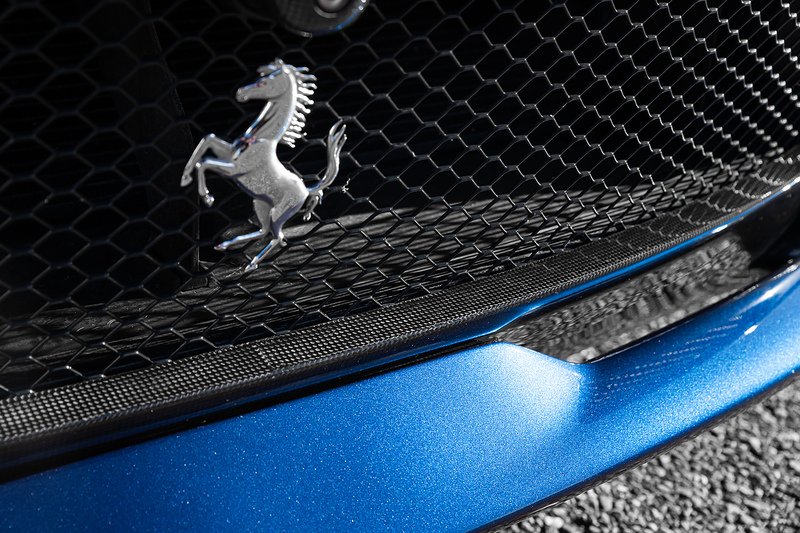 Used Ferrari 812 Superfast 2018 for sale - 76605279: Photo 10