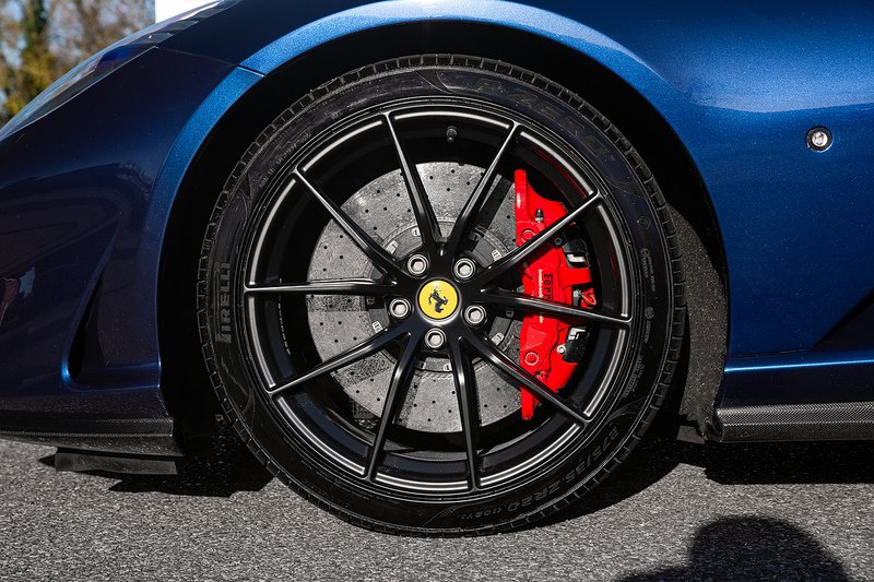 Used Ferrari 812 Superfast 2018 for sale - 76605279: Photo 25