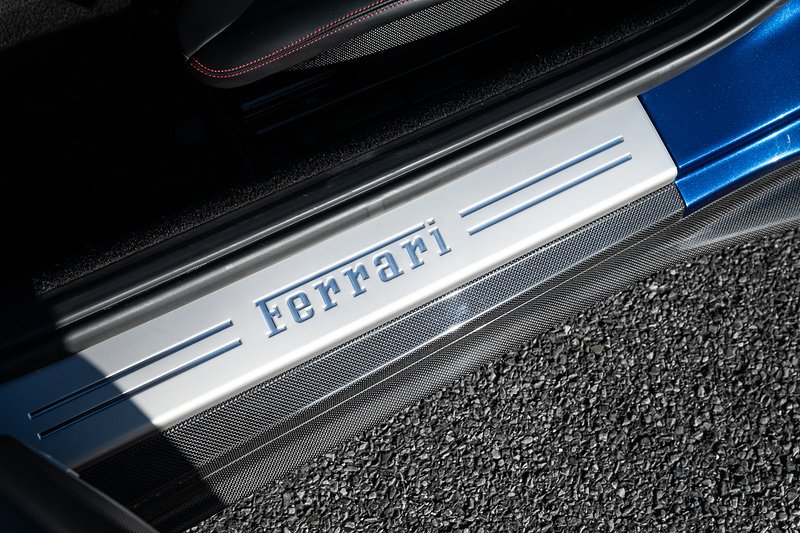 Used Ferrari 812 Superfast 2018 for sale - 76605279: Photo 31