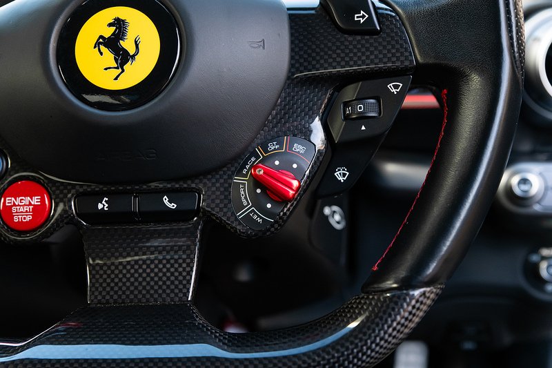 Used Ferrari 812 Superfast 2018 for sale - 76605279: Photo 38