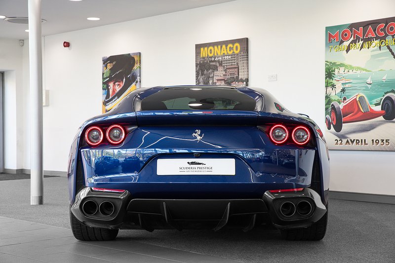 Used Ferrari 812 Superfast 2018 for sale - 76605279: Photo 6