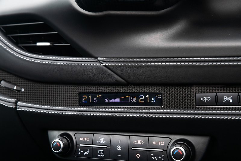 Used Ferrari F8 Spider 2021 for sale - 76173500: Photo 16