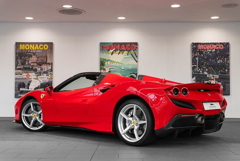Used Ferrari F8 Spider 2021 for sale - 76173500: Photo 2