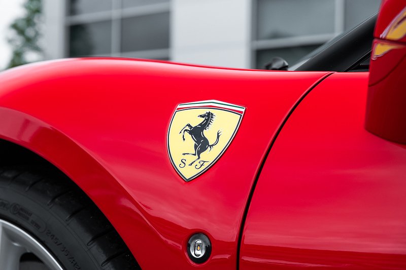 Used Ferrari F8 Spider 2021 for sale - 76173500: Photo 27