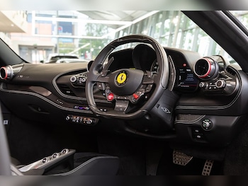 Used Ferrari F8 Spider 2021 for sale - 76173500: Photo 4