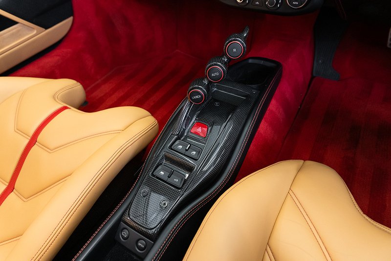 Used Ferrari 458 2013 for sale - 77247384: Photo 14