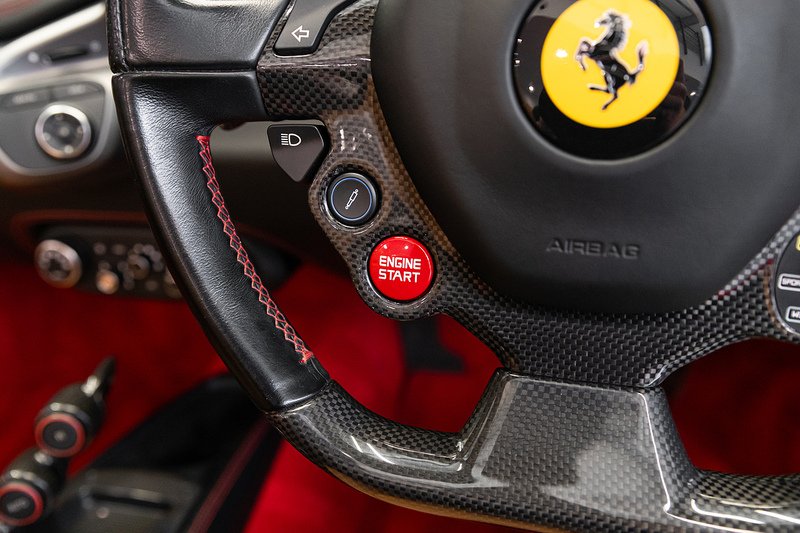 Used Ferrari 458 2013 for sale - 77247384: Photo 18