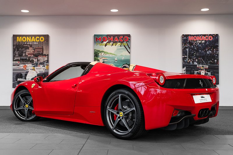 Used Ferrari 458 2013 for sale - 77247384: Photo 2