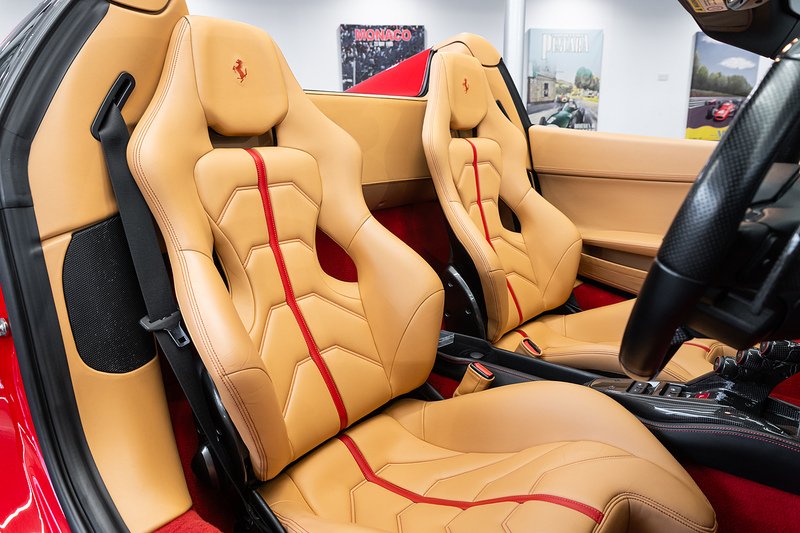 Used Ferrari 458 2013 for sale - 77247384: Photo 5