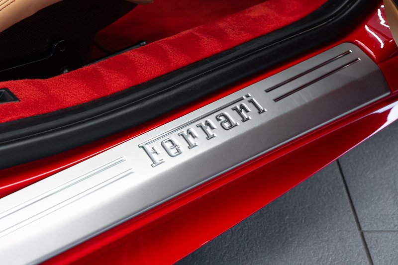 Used Ferrari 458 2013 for sale - 77247384: Photo 9