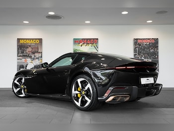 Used Ferrari 12 Cilindri 2024 for sale - 76740846: Photo
