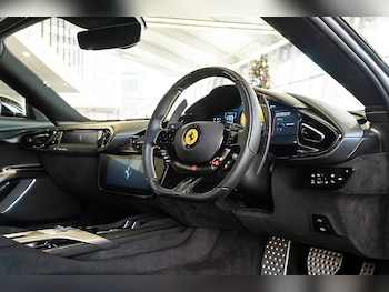 Used Ferrari 12 Cilindri 2024 for sale - 76740846: Photo