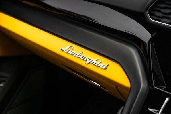 Used Lamborghini Urus 2023 for sale - 76288025: Photo 20