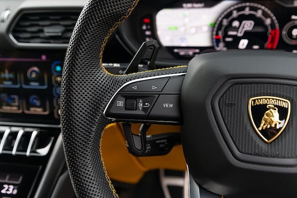Used Lamborghini Urus 2023 for sale - 76288025: Photo 21