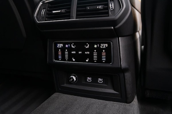 Used Lamborghini Urus 2023 for sale - 76288025: Photo 24
