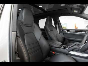 Used Porsche Cayenne 2025 for sale - 74516664: Photo