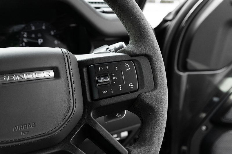 Used Land Rover Defender 2023 for sale - 78069559: Photo 24