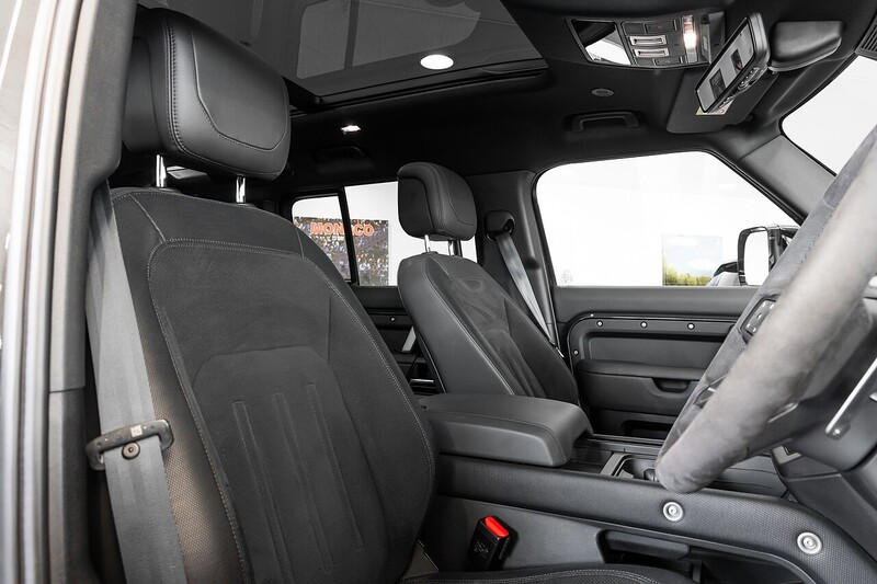 Used Land Rover Defender 2023 for sale - 78069559: Photo 4