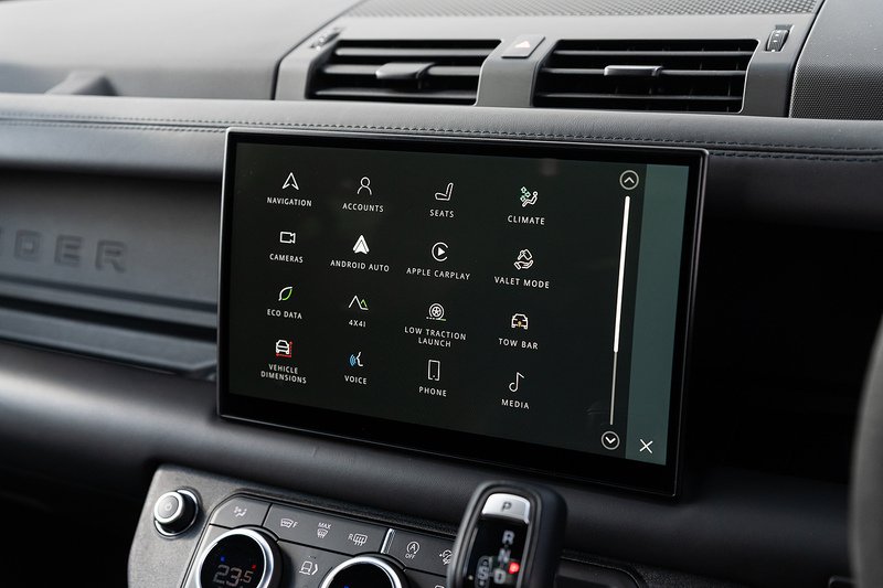 Used Land Rover Defender 2023 for sale - 78069559: Photo 9