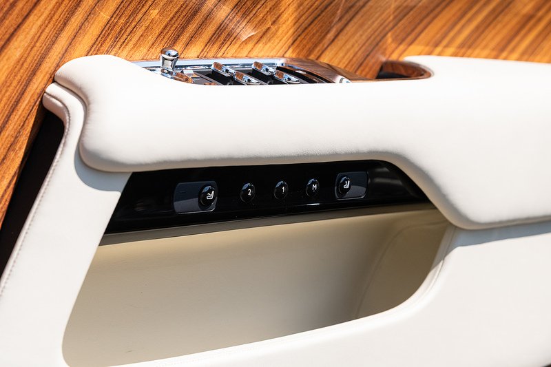 Used Rolls-Royce Wraith for sale - 77247383: Photo 14