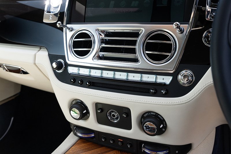 Used Rolls-Royce Wraith for sale - 77247383: Photo 9