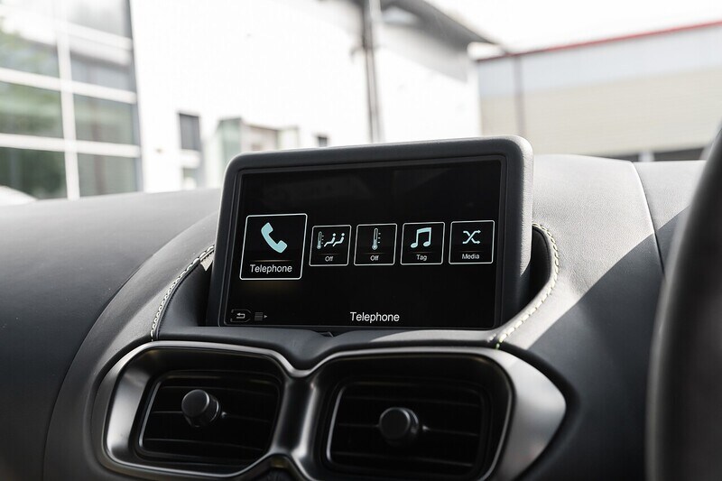 Used Aston Martin Vantage 2022 for sale - 78154534: Photo 15