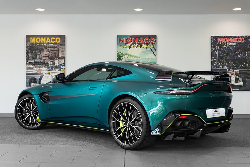 Used Aston Martin Vantage 2022 for sale - 78154534: Photo 2