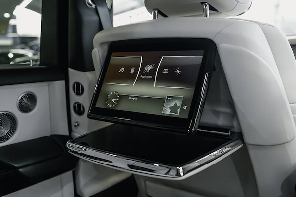 Used Rolls-Royce Phantom 2019 for sale - 75189849: Photo 15