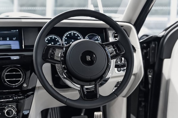 Used Rolls-Royce Phantom 2019 for sale - 75189849: Photo 17