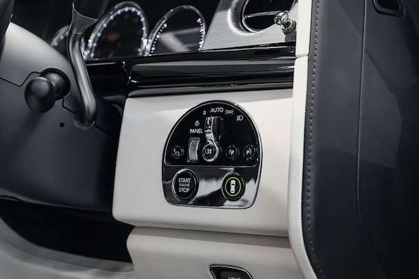 Used Rolls-Royce Phantom 2019 for sale - 75189849: Photo 29