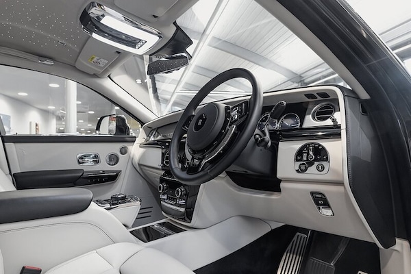 Used Rolls-Royce Phantom 2019 for sale - 75189849: Photo 3