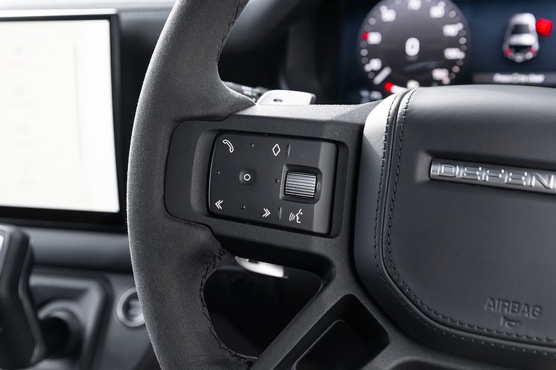 Used Land Rover Defender 2022 for sale - 77118252: Photo 15