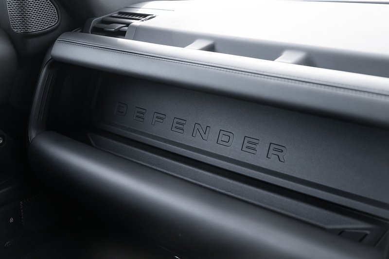 Used Land Rover Defender 2022 for sale - 77118252: Photo 9