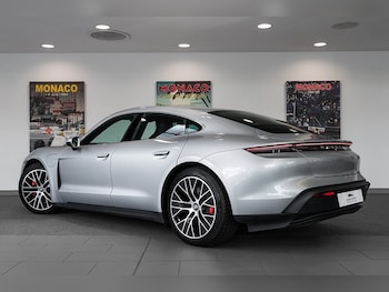 Used Porsche Taycan 2020 for sale - 75195364: Photo