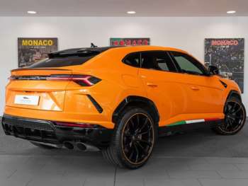 Used Lamborghini Urus 2021 for sale - 74806077: Photo