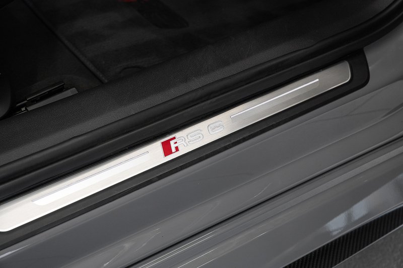 Used Audi RS6 2023 for sale - 76879345: Photo 23