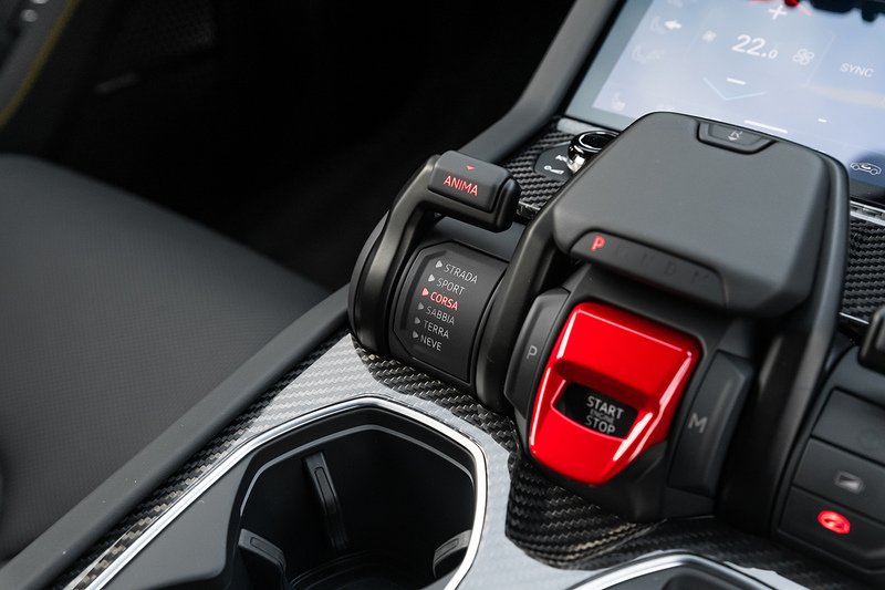 Used Lamborghini Urus 2025 for sale - 77622004: Photo 16